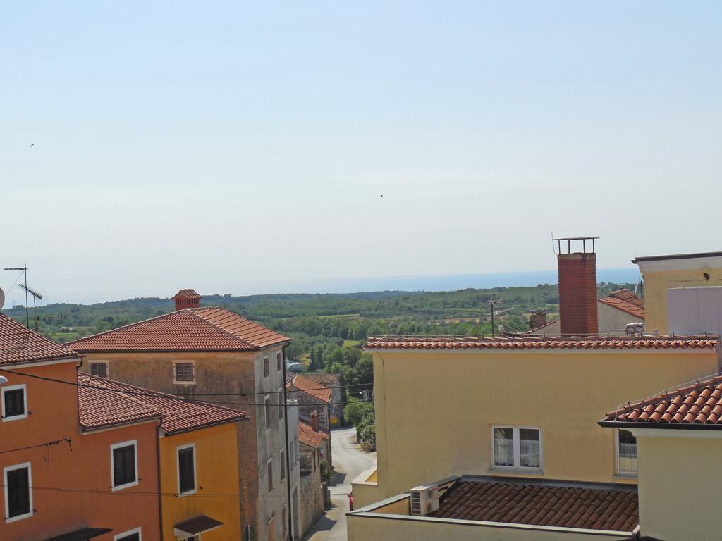 Stone House Apartments Brtonigla Extérieur photo